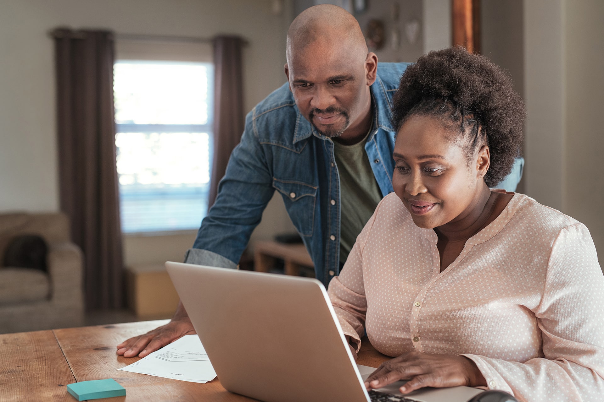 Couple on Laptop