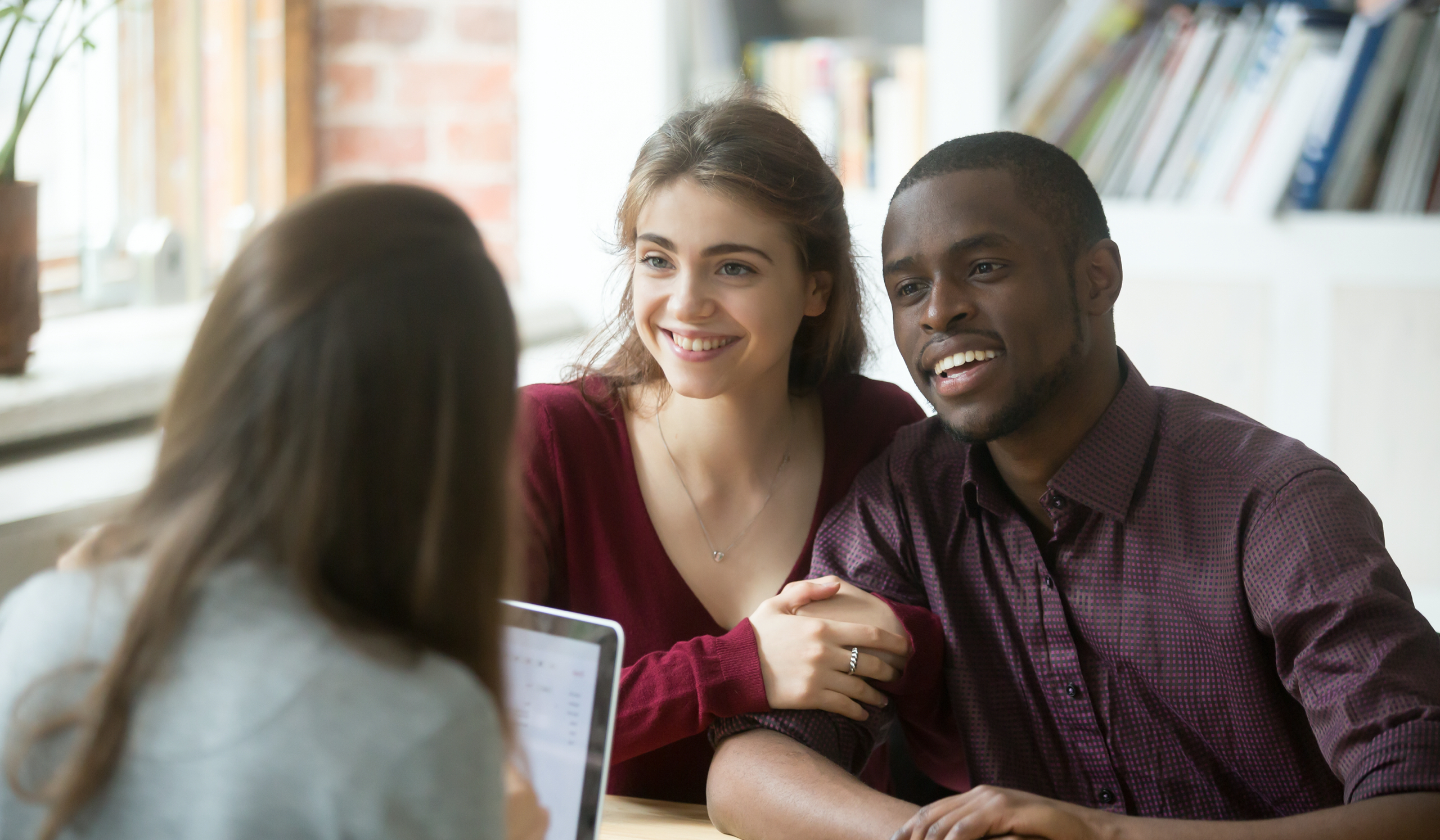 couple getting investment advice