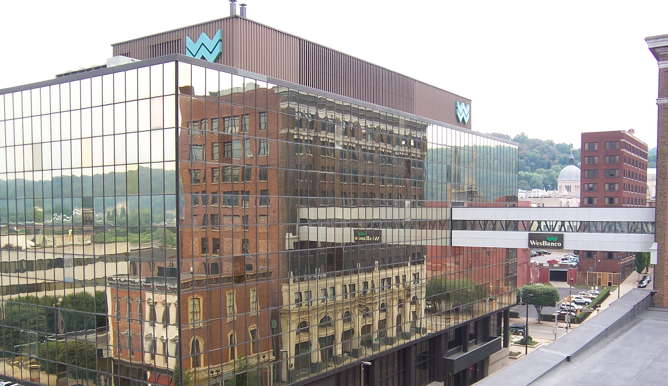 WesBanco Headquarters 1 Bank Plaza, Wheeling WV