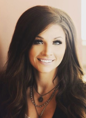Danielle Sharpe, Mortgage Loan Officer